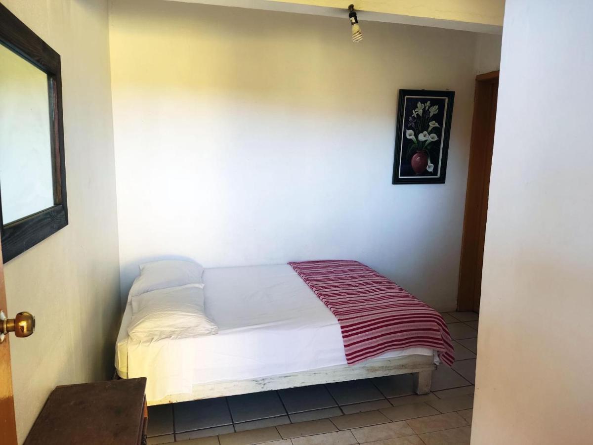 Hostal Zipolite Arteaga Oaxaca Eksteriør billede